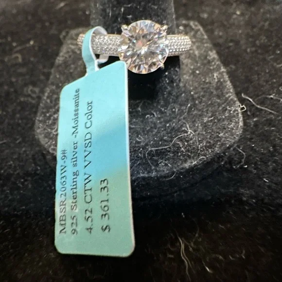 Moissanite Engagement Ring 4.25 CTW Solitaire Accents Size 9.5 - Picture 4 of 7